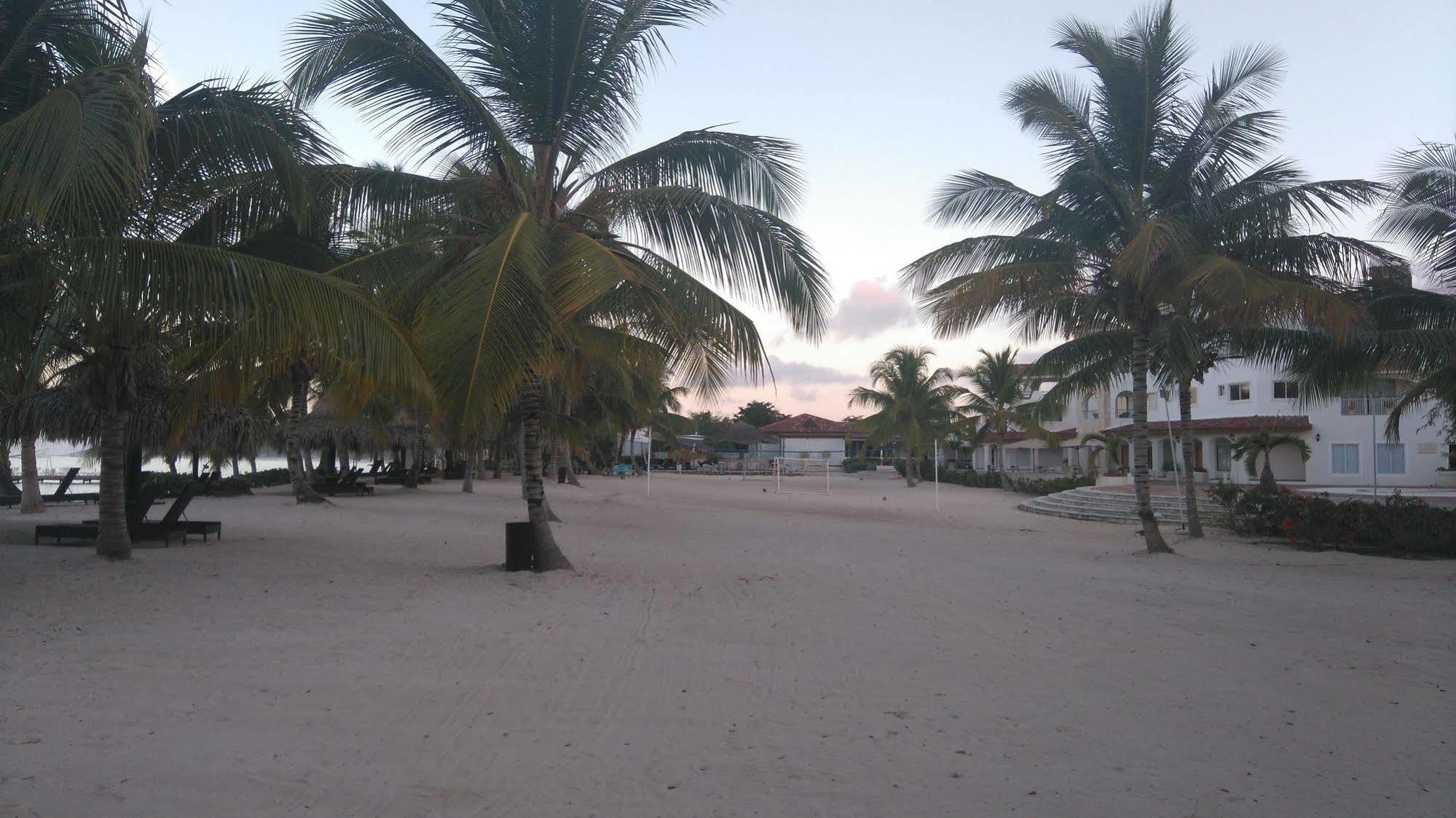 Miranda Bayahibe Hotel Buitenkant foto